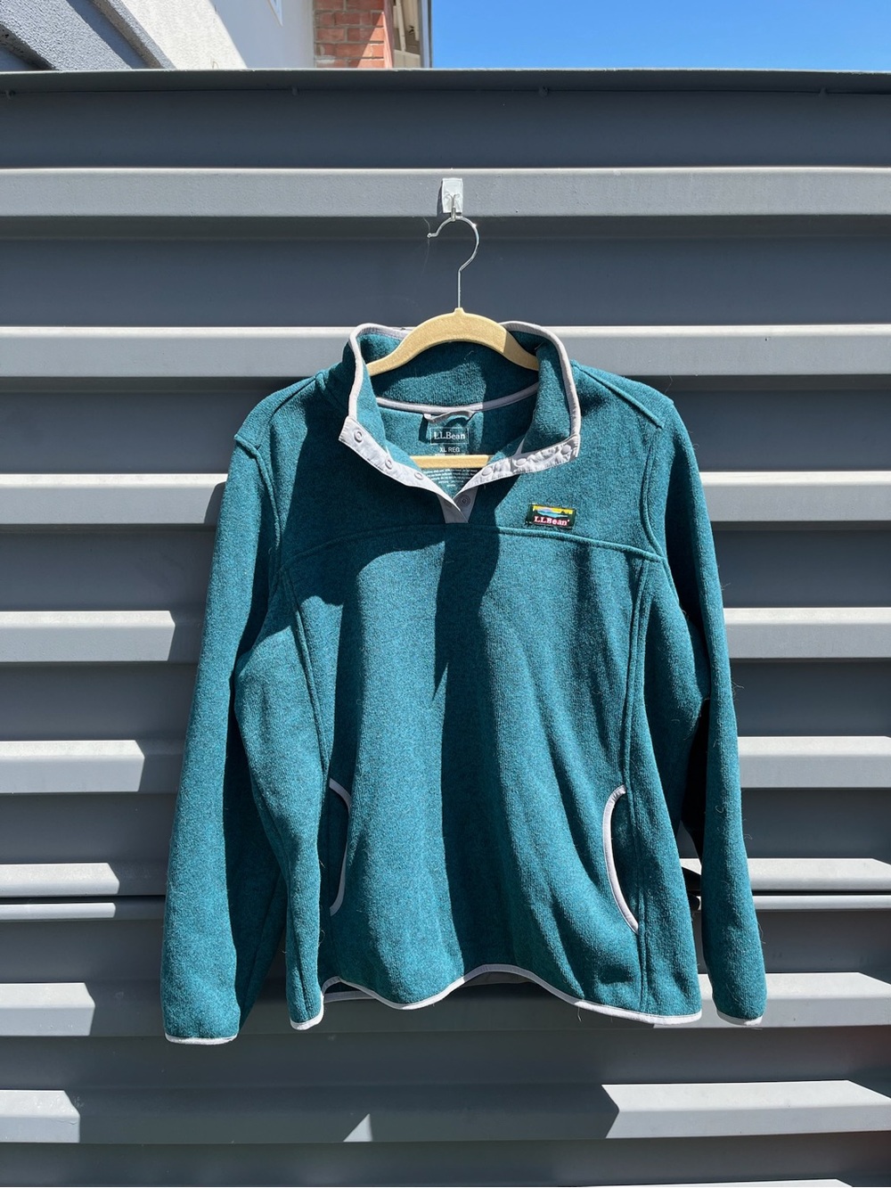 Women's Teal Fleece Pullover Sweater with Contrast Trim